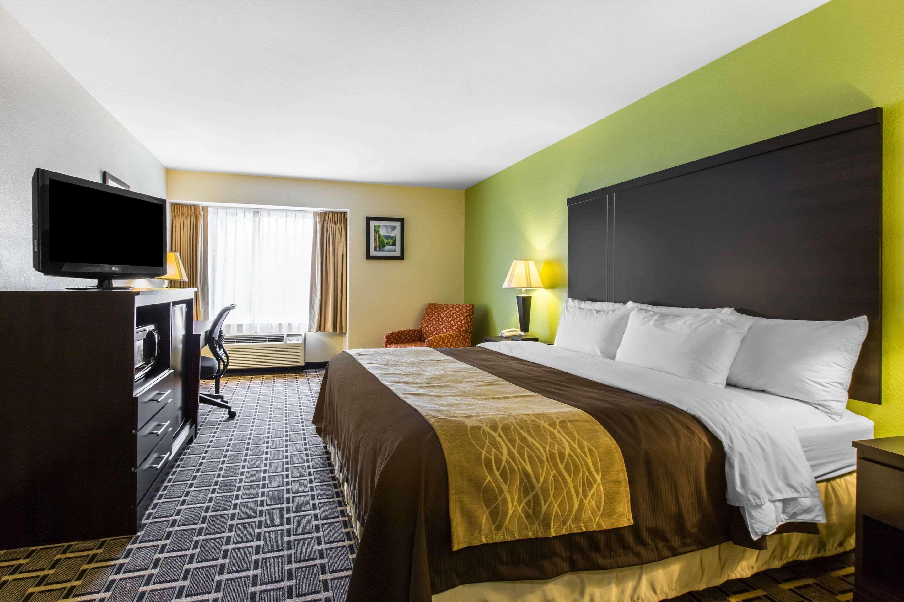 Quality Inn West Of Asheville Кантон Экстерьер фото