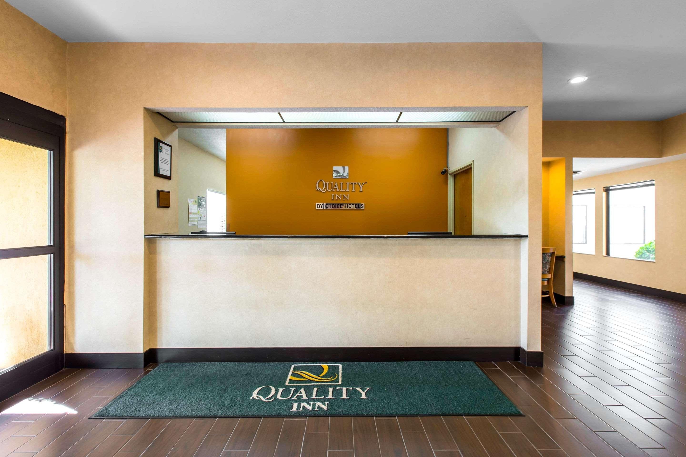 Quality Inn West Of Asheville Кантон Экстерьер фото