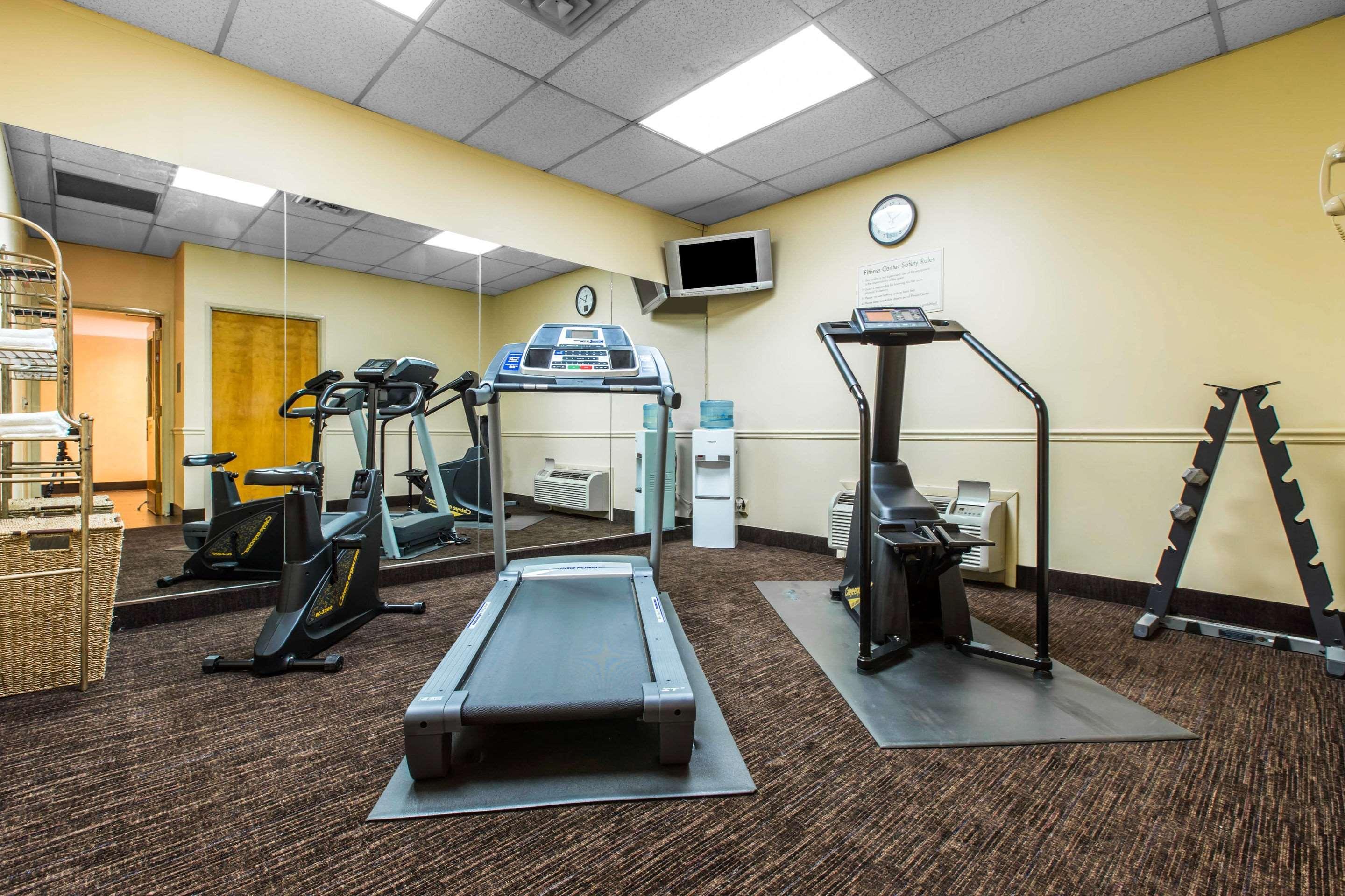 Quality Inn West Of Asheville Кантон Экстерьер фото