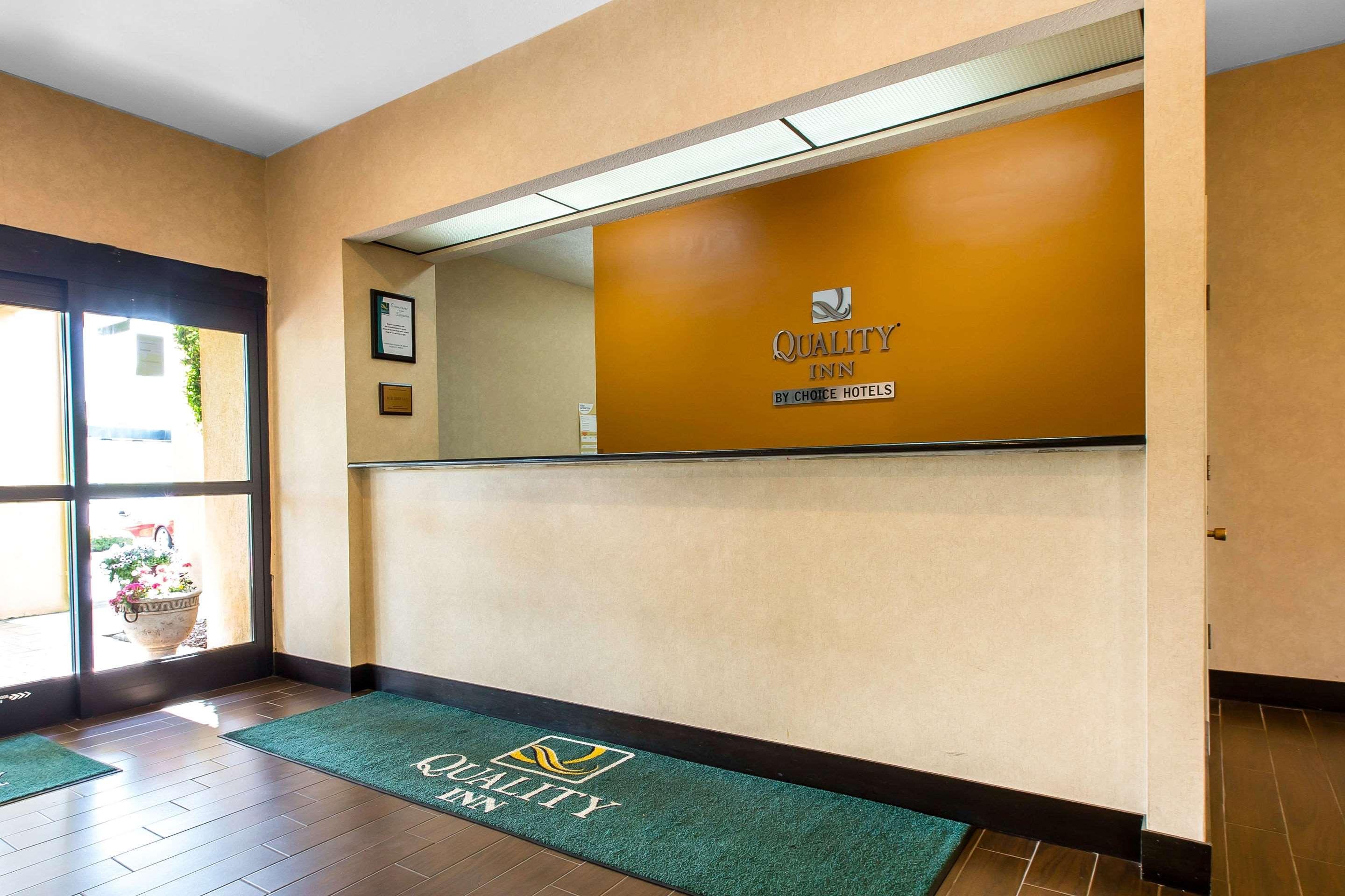 Quality Inn West Of Asheville Кантон Экстерьер фото