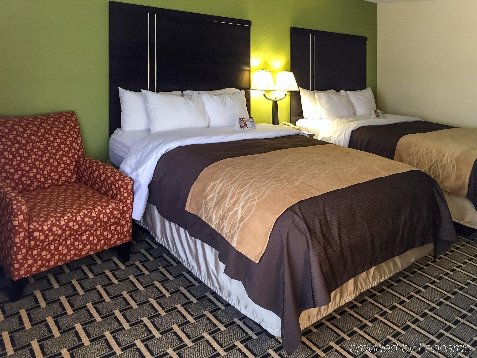 Quality Inn West Of Asheville Кантон Экстерьер фото